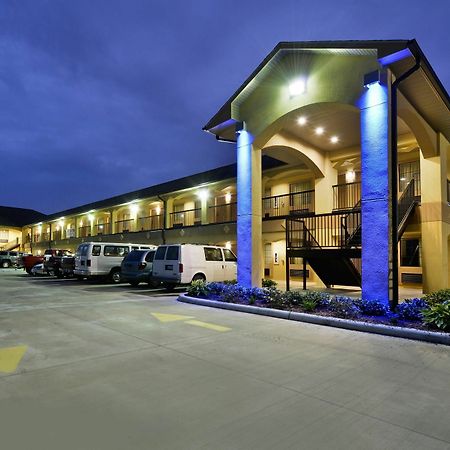 Americas Best Value Inn Lake Charles Interstate 210 Exterior foto